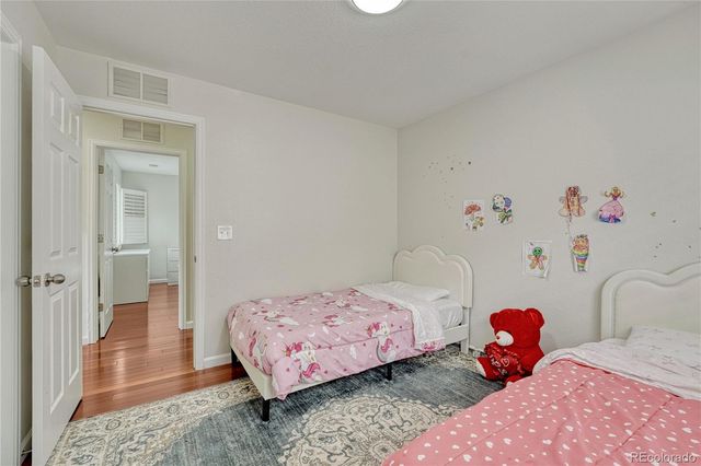 5050 S Riviera Court, Aurora, CO 80015