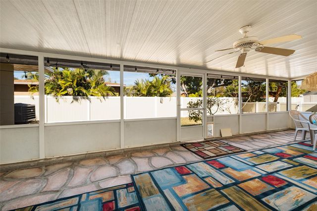 7201 GREVILLA AVENUE S, South Pasadena, FL 33707