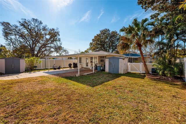 7201 GREVILLA AVENUE S, South Pasadena, FL 33707