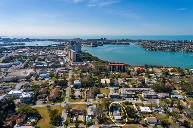 7201 GREVILLA AVENUE S, South Pasadena, FL 33707