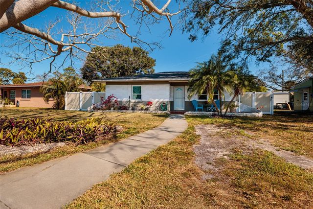 7201 GREVILLA AVENUE S, South Pasadena, FL 33707