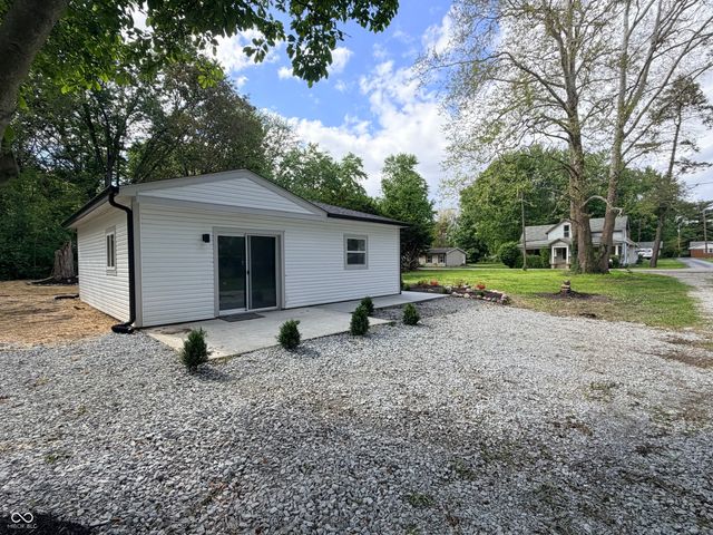 2085 E Eden Road, Greenfield, IN 46140