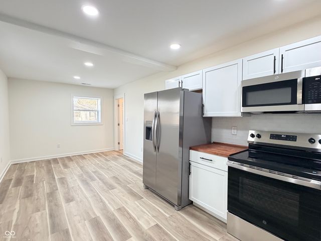 2085 E Eden Road, Greenfield, IN 46140