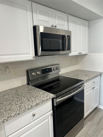 260 El Dorado Boulevard 2506, Webster, TX 77598