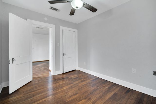 101 E Miller Street, Burleson, TX 76028