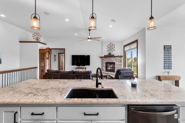 N3025 STEEPLE DRIVE, Appleton, WI 54913