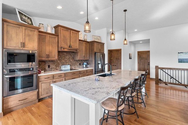 N3025 STEEPLE DRIVE, Appleton, WI 54913