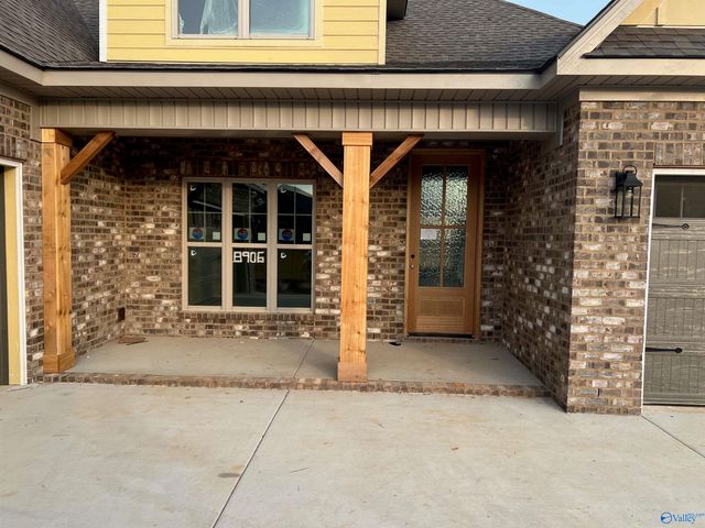 8906 Lockwood Lane, Gurley, AL 35748