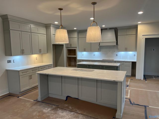 8906 Lockwood Lane, Gurley, AL 35748