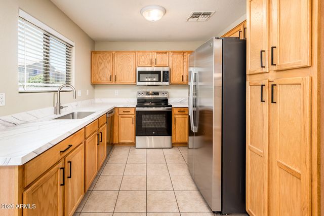 17429 W Watson Lane, Surprise, AZ 85388