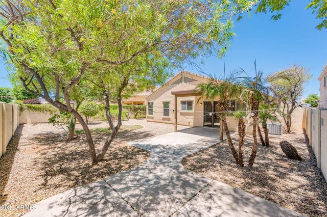17429 W Watson Lane, Surprise, AZ 85388
