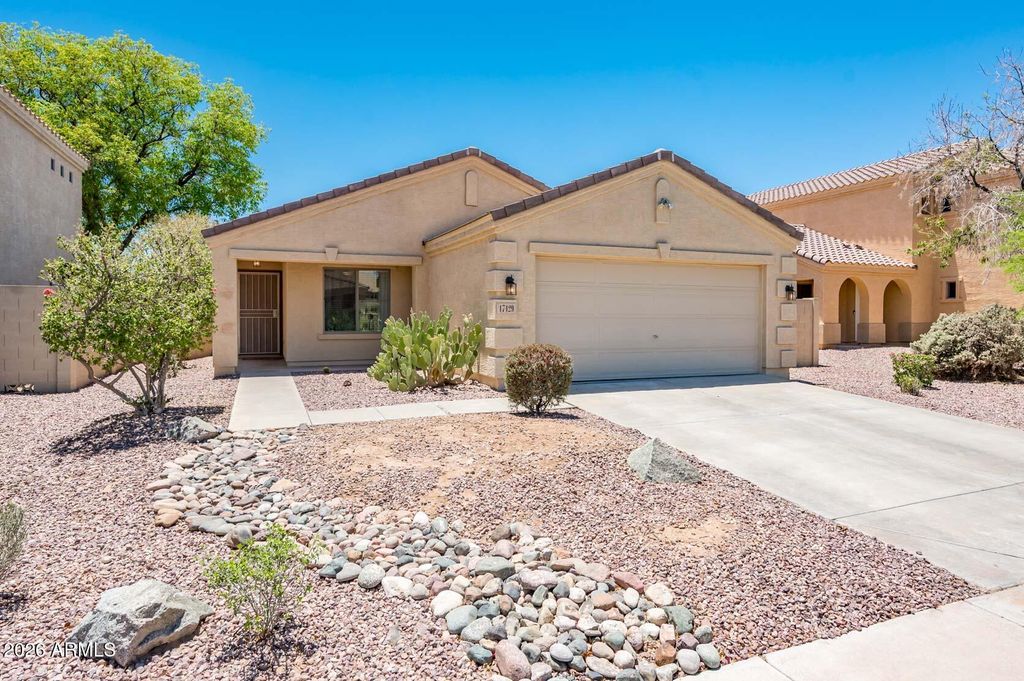 17429 W Watson Lane, Surprise, AZ 85388