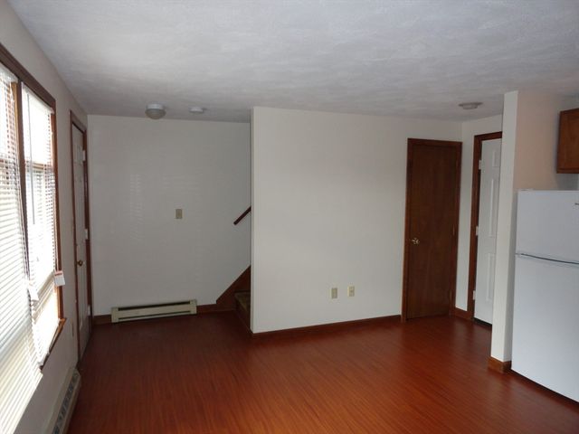 17 Highland St B, Woburn, MA 01801