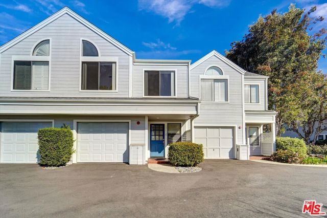 4501 Carpinteria Avenue C, Carpinteria, CA 93013