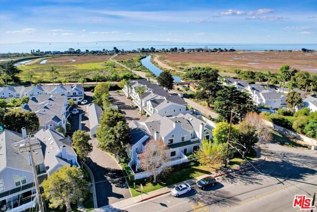 4501 Carpinteria Avenue C, Carpinteria, CA 93013