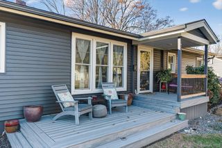 15 Closs Drive, Rhinebeck, NY 12572