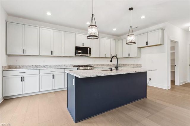 3411 Mintonville Point DR, Suffolk, VA 23435