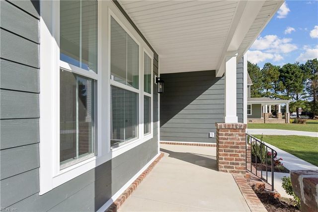 3411 Mintonville Point DR, Suffolk, VA 23435