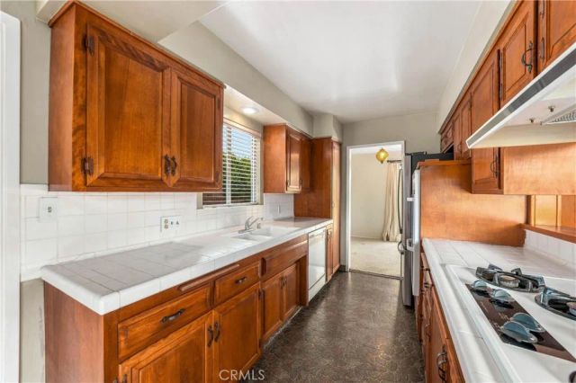 1835 E Alaska, West Covina, CA 91791