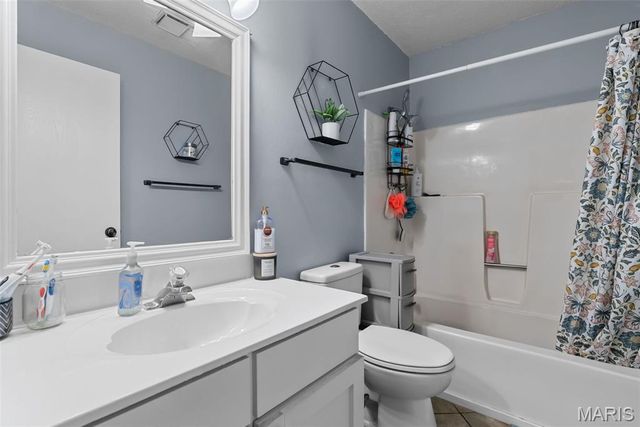 8942-8948 Eden Avenue, Affton, MO 63123