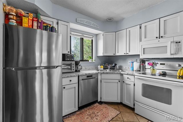 8942-8948 Eden Avenue, Affton, MO 63123