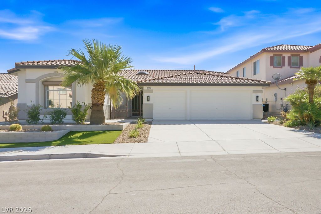 1028 Triumphant Street, Henderson, NV 89052 — exterior