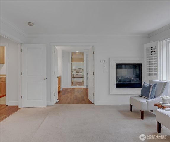 1965 16th Court NE, Issaquah, WA 98029