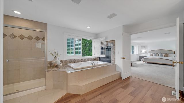 1965 16th Court NE, Issaquah, WA 98029