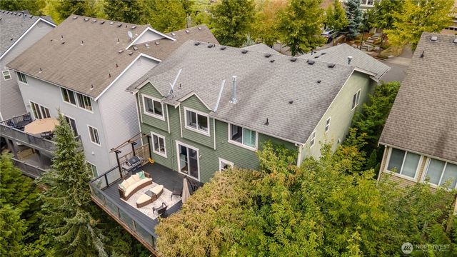 1965 16th Court NE, Issaquah, WA 98029