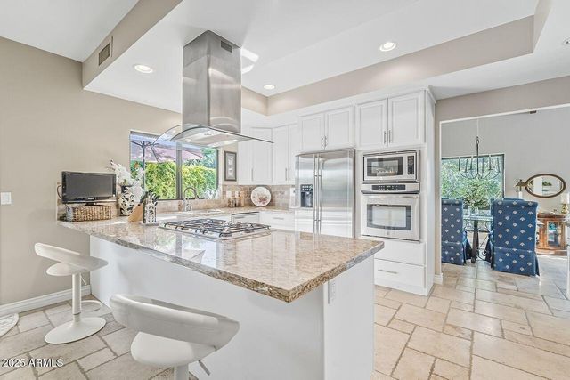 7541 E BECKER Lane, Scottsdale, AZ 85260