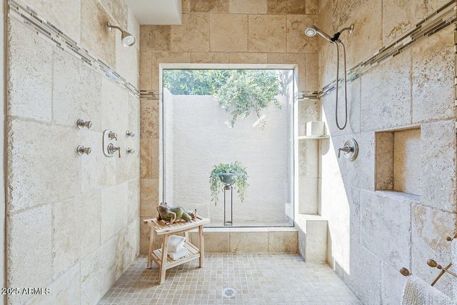 7541 E BECKER Lane, Scottsdale, AZ 85260