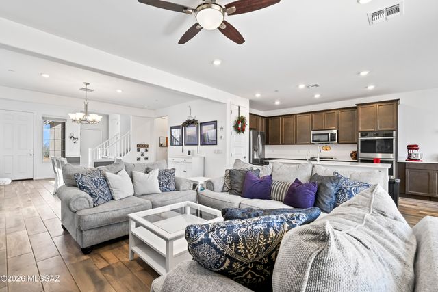 17579 S Ridgerunner Drive, Vail, AZ 85641
