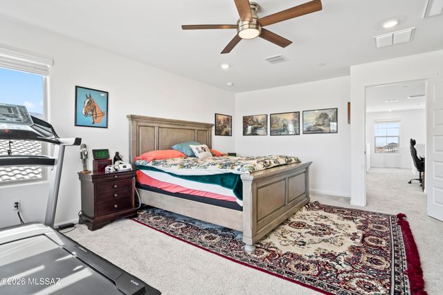 17579 S Ridgerunner Drive, Vail, AZ 85641