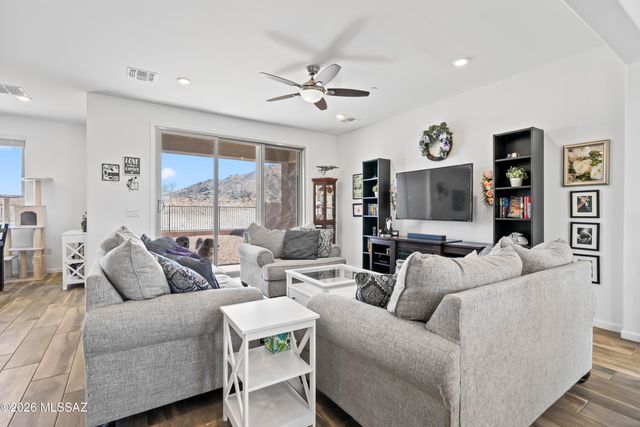 17579 S Ridgerunner Drive, Vail, AZ 85641