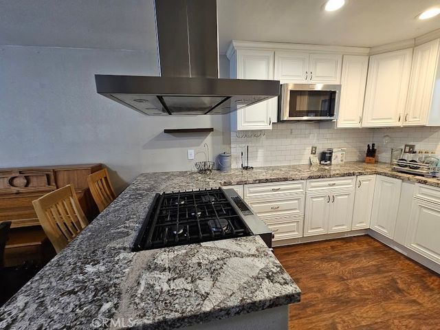 924 Sheffield, Cambria, CA 93428