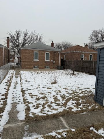 5423 W 63rd Place, Chicago, IL 60638