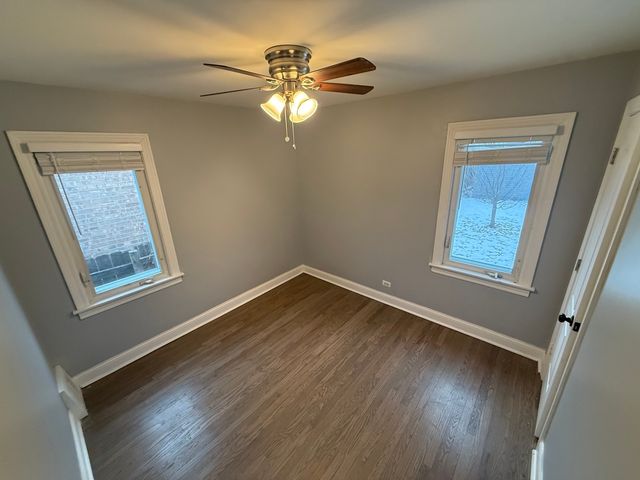 5423 W 63rd Place, Chicago, IL 60638