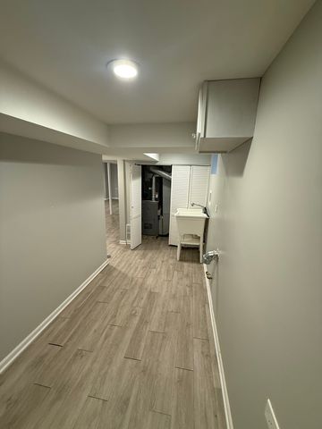 5423 W 63rd Place, Chicago, IL 60638