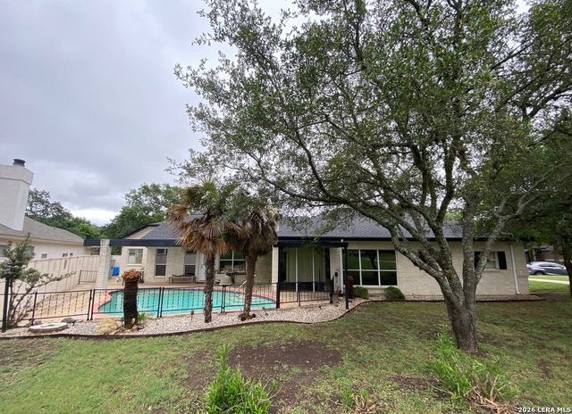 29403 FAIRWAY BLUFF DR, Fair Oaks Ranch, TX 78015