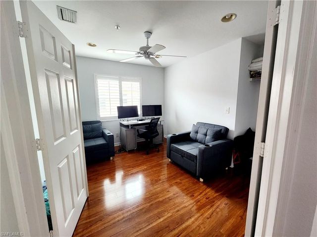 6270 Huntington Lakes CIR 201, Naples, FL 34119