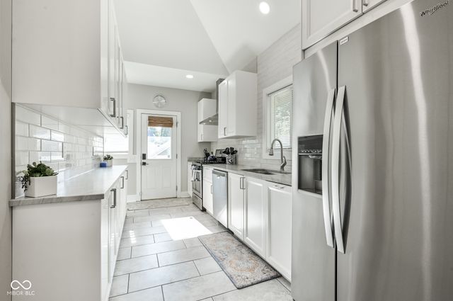 4231 Sunset Avenue, Indianapolis, IN 46208