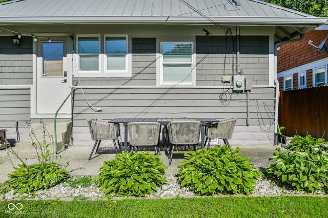 4231 Sunset Avenue, Indianapolis, IN 46208