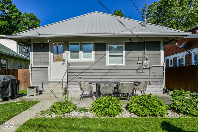 4231 Sunset Avenue, Indianapolis, IN 46208