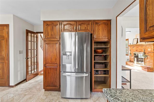 6589 Oak Hill Manor, Glen Carbon, IL 62034