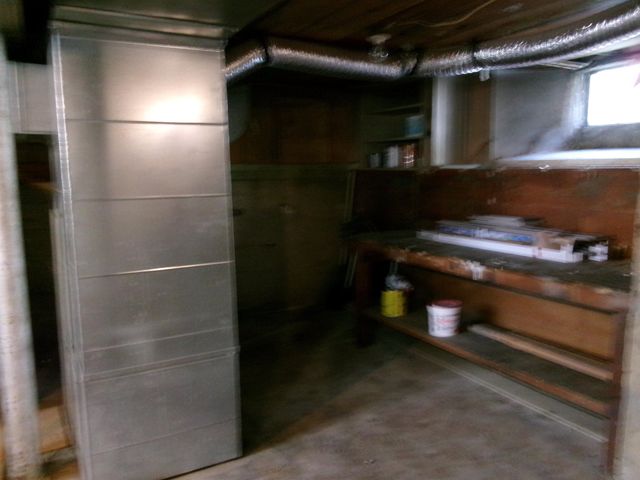2004 W Broadway Ave, Spokane, WA 99201