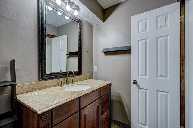 13224 Marsh Lane, Oklahoma City, OK 73170