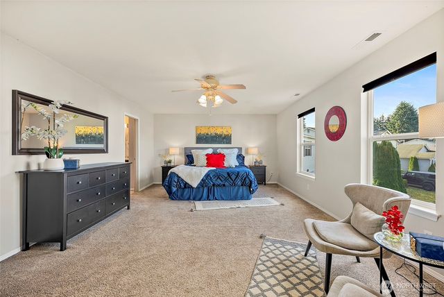 9506 150th Street Ct E, Puyallup, WA 98375