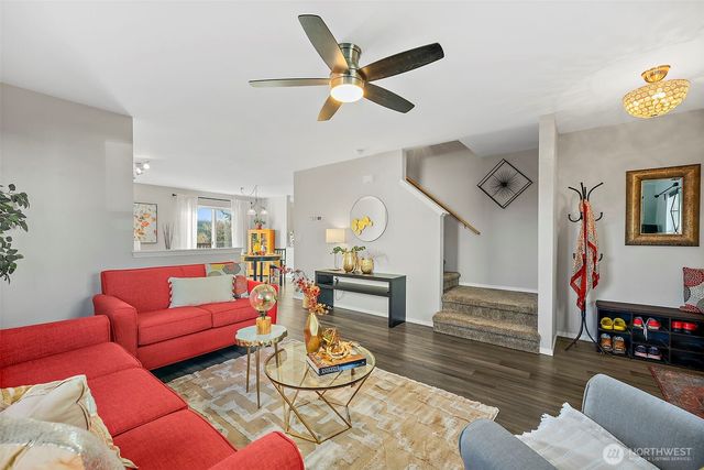 9506 150th Street Ct E, Puyallup, WA 98375