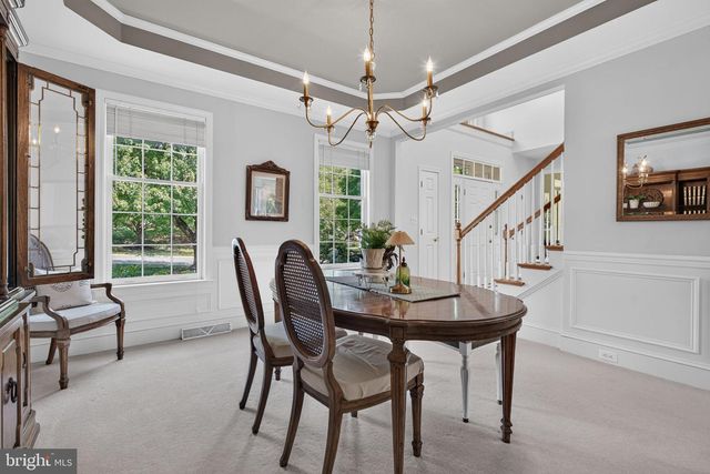 1115 PERSIMMON DR, Lancaster, PA 17601