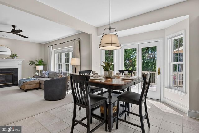 1115 PERSIMMON DR, Lancaster, PA 17601